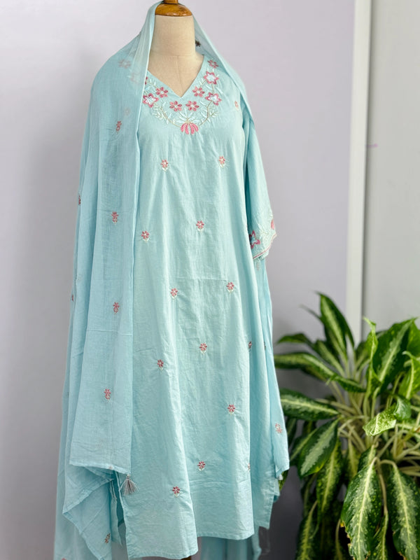 Mul Cotton Embroidered Kurti Set – Comfortable & Stylish Ready-to-Wear Outfit