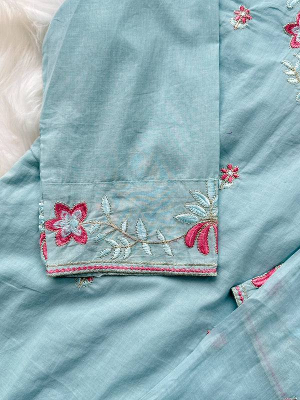 Mul Cotton Embroidered Kurti Set – Comfortable & Stylish Ready-to-Wear Outfit