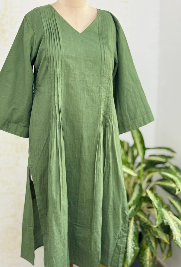 🌸 Pure Mul Cotton Embroidered Anarkali Set 🌸