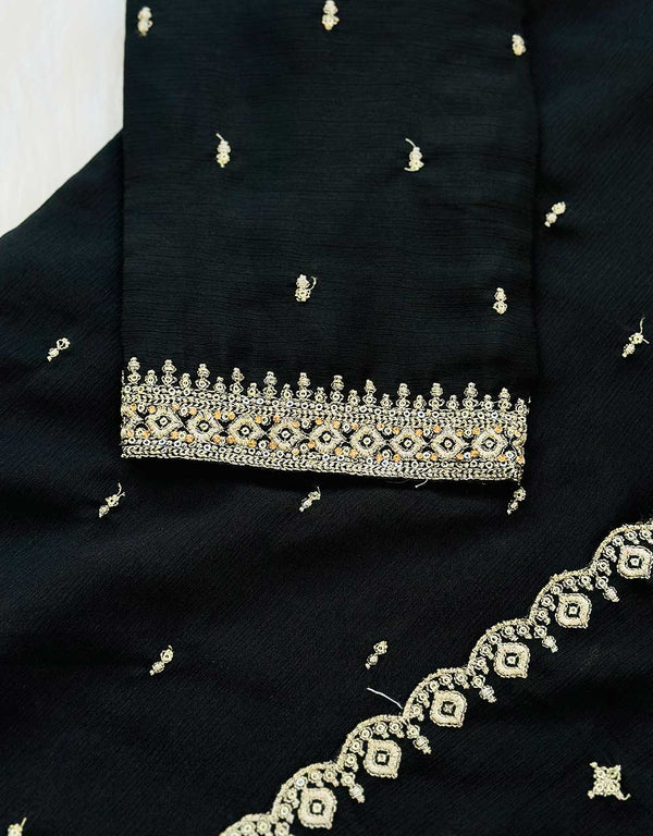 Ready-to-Wear Chinnon Kurti Set ๐