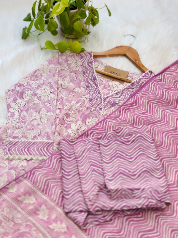 Pure Mul Cotton Hand-Embroidered Kurti Set – Soft Elegance in Sky Blue & Pink