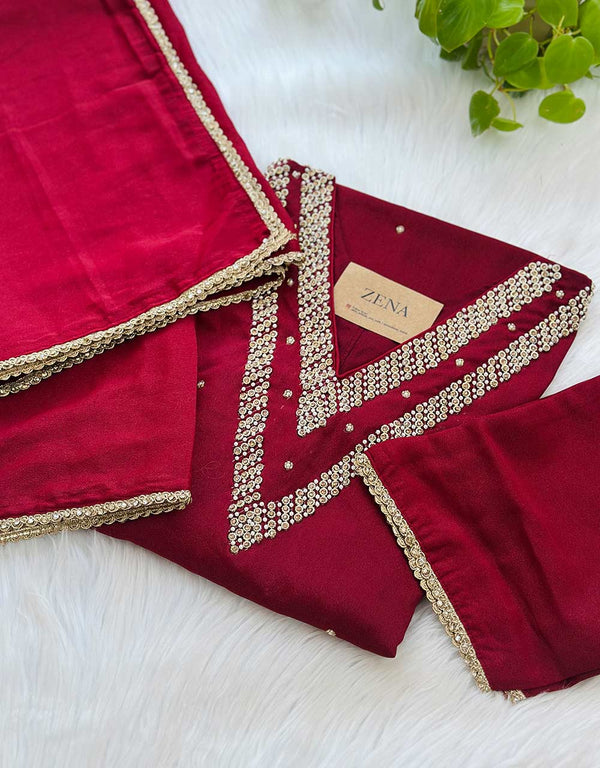 Ready-to-Wear Partywear Suit – Crepe Elegance with Handwork ✨