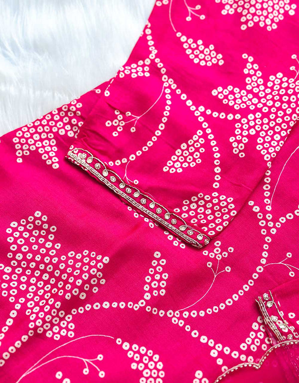 Ready-to-Wear Muslin Kurti Set with Organza Dupatta ๐