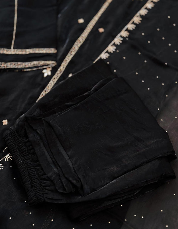 Ready to Wear Hand Work Kurti Set with Real Mirror Work ✨