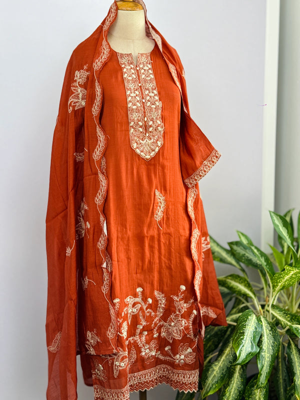 Mul Chanderi Embroidered Kurti Set – Elegant Ethnic Look