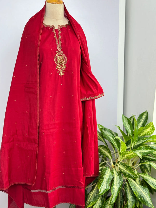 Mul Chanderi Hand Work Kurti Set – Elegant Ethnic Wear 🌸