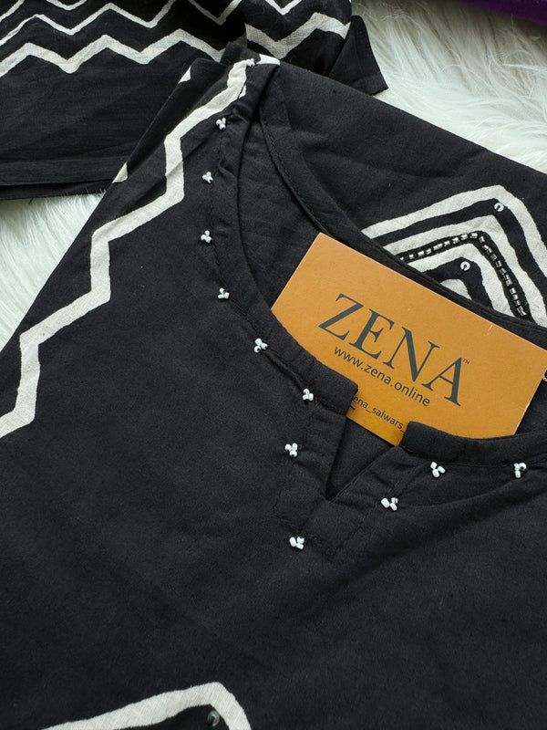 Pure Cotton Hand Detailed Kurti Set – Elegant & Comfortable Daily Ethnic Wear