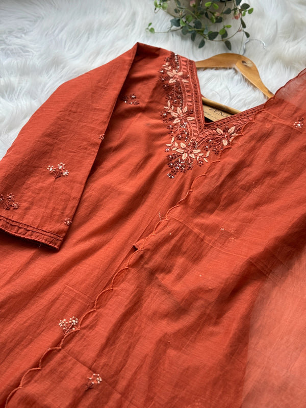 Pure Mul Chanderi Handwork Kurti Set – Timeless Grace with Handcrafted Detailing