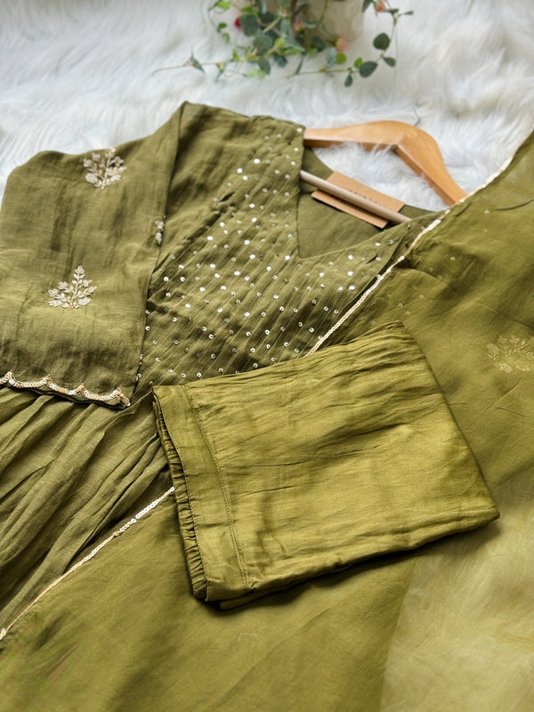 Premium Mul Chanderi Hand Detailed Anarkali Set