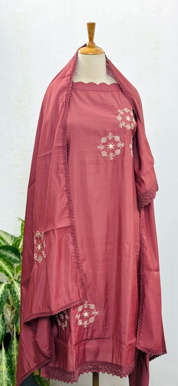 Ready to Wear Muslin Embroidered Kurti Set – Effortless Everyday Elegance