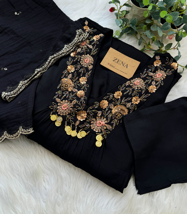 Mul Chanderi Hand Detailed Anarkali Set – Regal Elegance in Every Drape