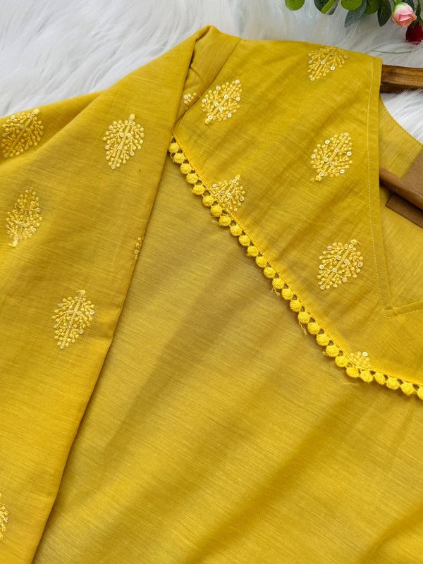 ✨ Mul Chanderi Embroidered Anarkali Set ✨