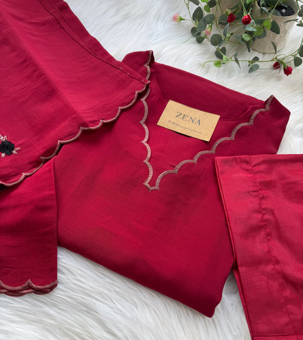 ✨ Glass Chanderi Embroidered Kurti Set ✨