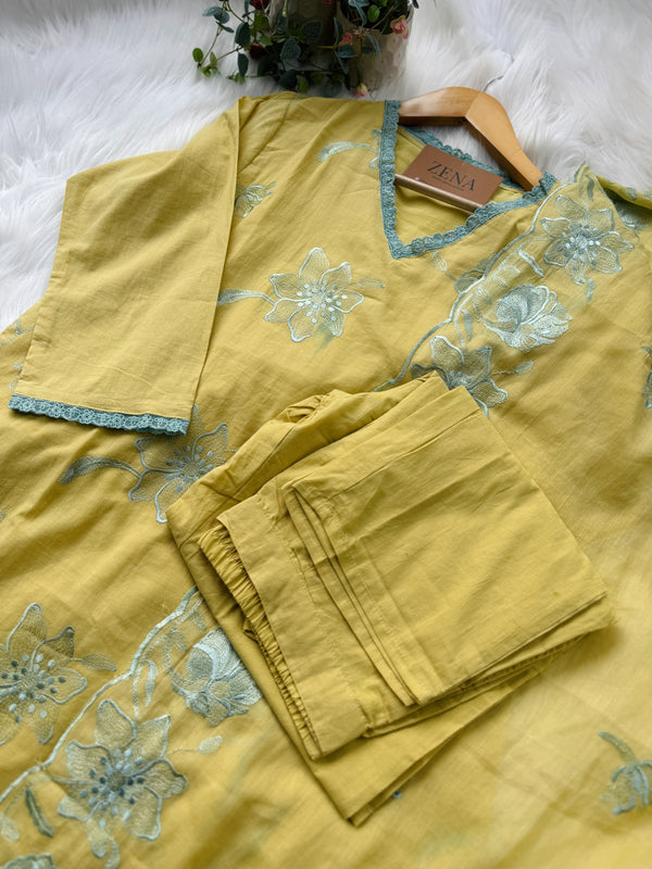 Mul Cotton Embroidered Kurti Set – Elegant Ethnic Wear