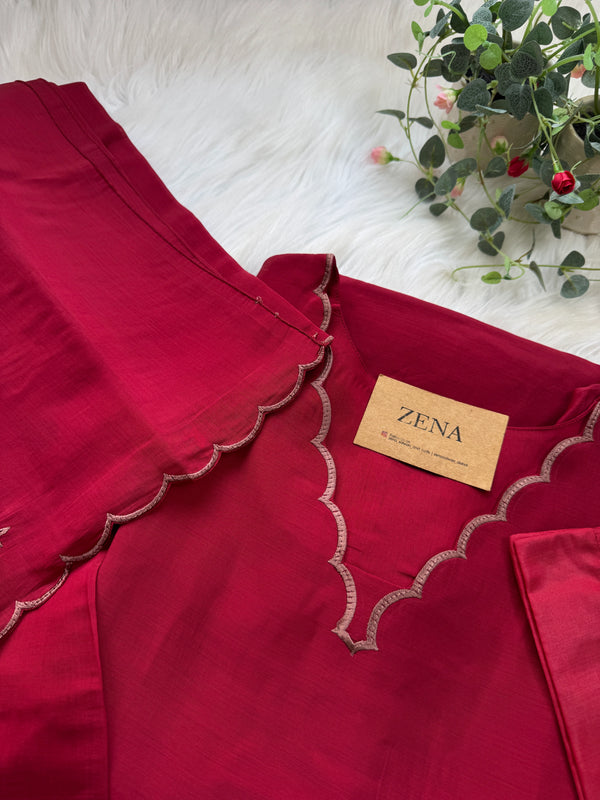 ✨ Glass Chanderi Embroidered Kurti Set ✨