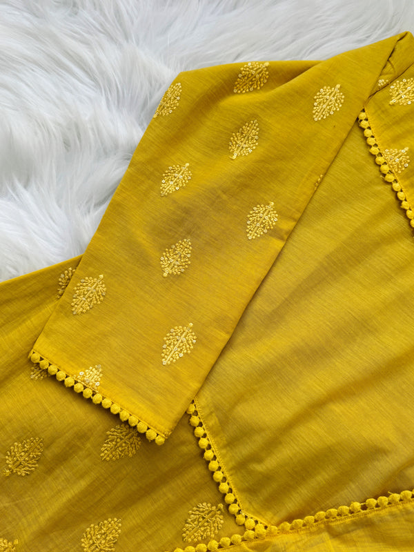 ✨ Mul Chanderi Embroidered Anarkali Set ✨