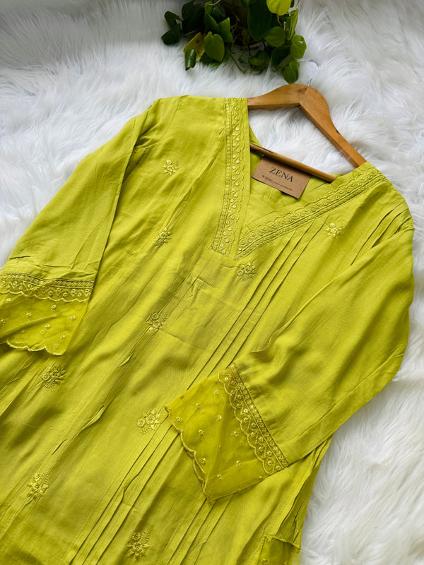 Mul Cotton V-Neck A-Line Kurti Set with Slits – Elegant Comfort Wear