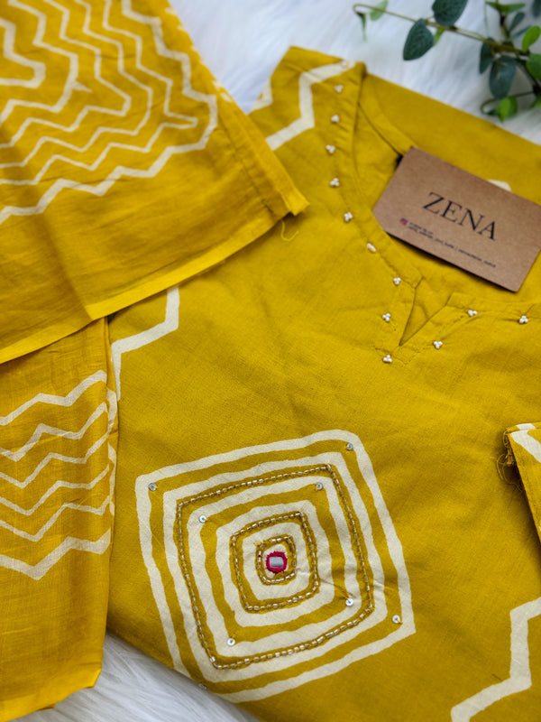 Pure Cotton Hand Detailed Kurti Set – Elegant & Comfortable Daily Ethnic Wear