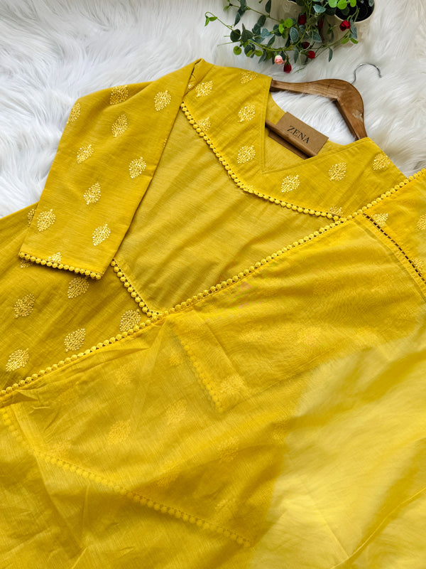 ✨ Mul Chanderi Embroidered Anarkali Set ✨