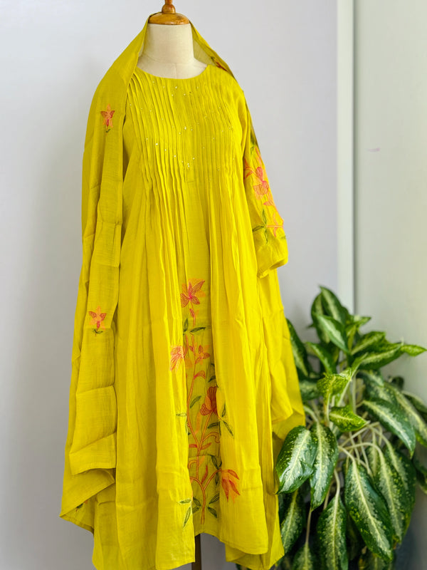 Mul Chanderi Embroidered Anarkali Kurti Set – Timeless Elegance in Every Fold