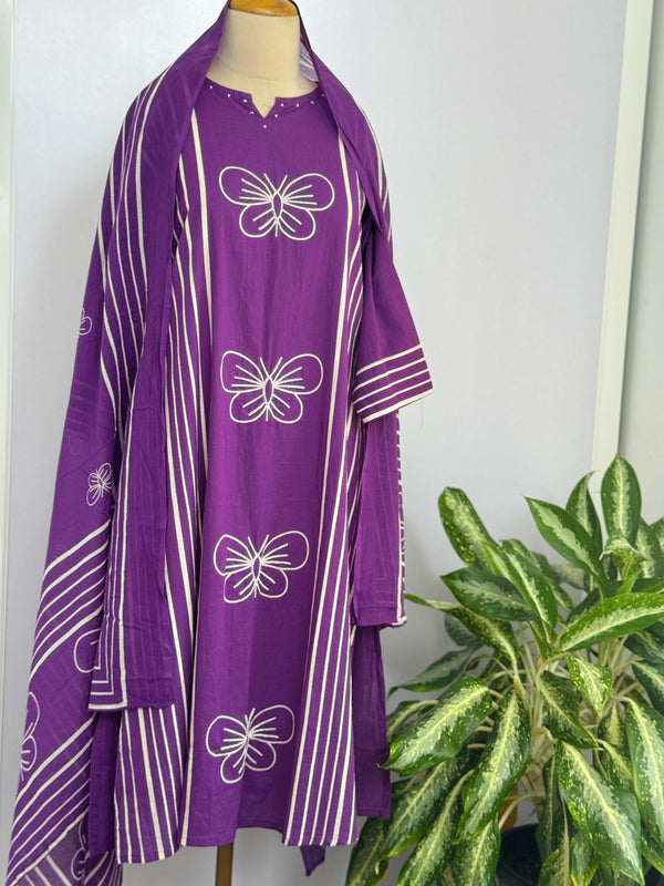 Pure Cotton Kurti Set – Elegant & Comfortable Daily Wear