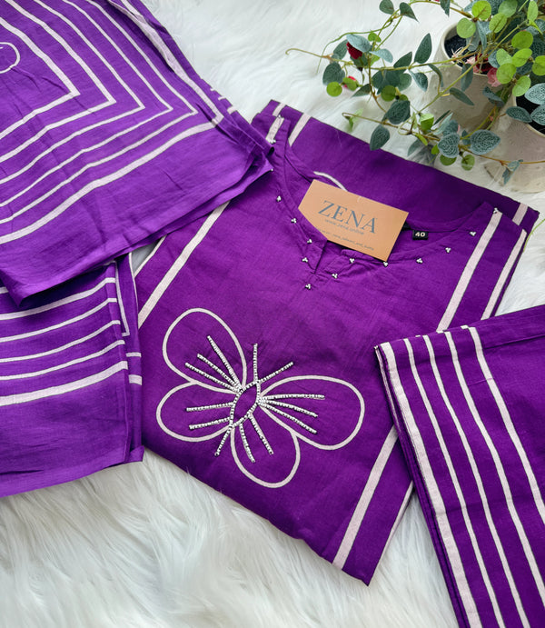 Pure Cotton Kurti Set – Elegant & Comfortable Daily Wear