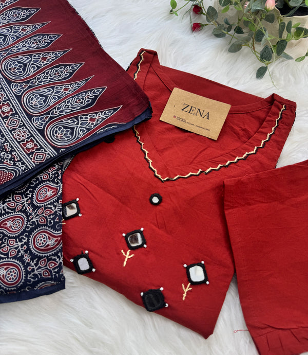 Pure Cotton Mirror Work Kurti Set – Top, Bottom & Dupatta