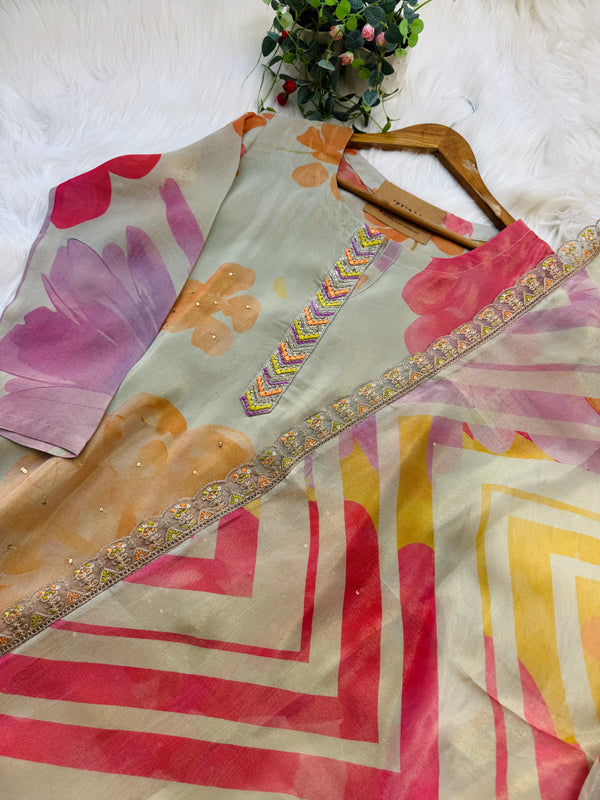 Pure Tissue Silk Hand-Detailed Kurti Set ✨