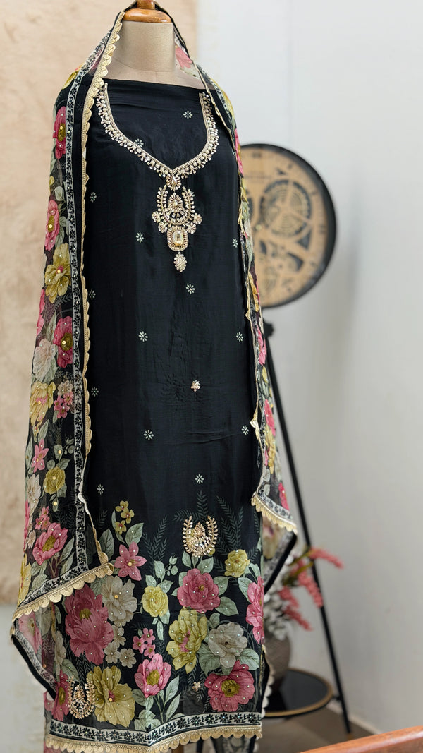✨ Crepe Hand-Detailed Unstitched Suit ✨