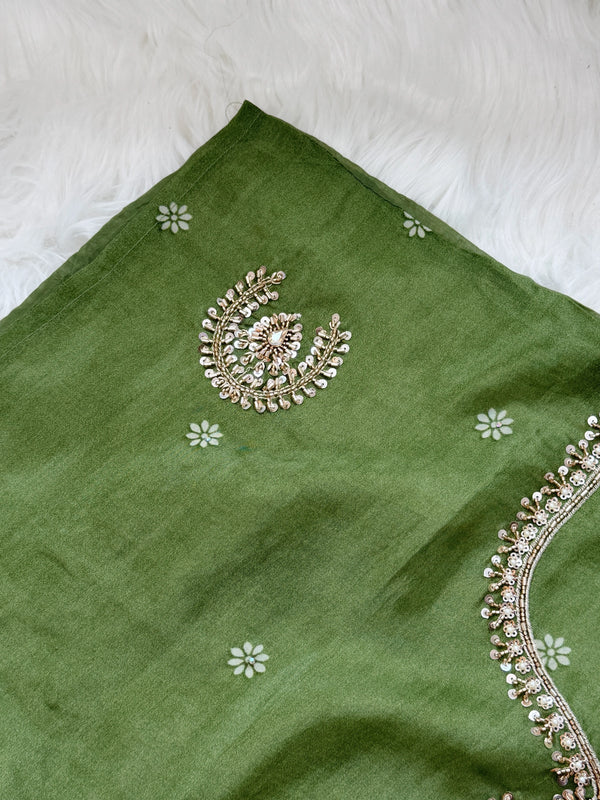 ✨ Crepe Hand-Detailed Unstitched Suit ✨