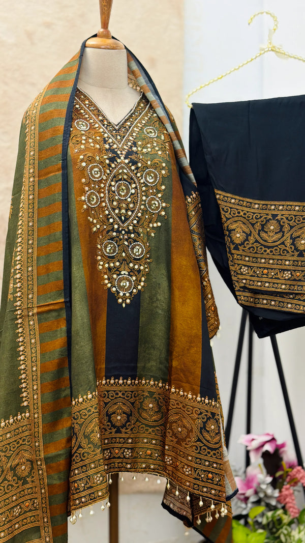 ✨ Embroidered Hand-Detailed Farshi Salwar Set