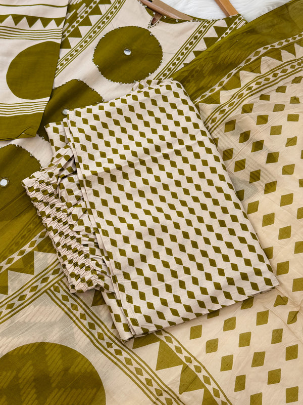 Pure Cotton Ready-to-Wear Kurti Set — Comfort Meets Everyday Elegance