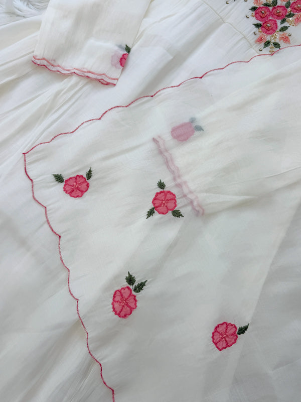 ✨ Mul Chanderi Floral Handwork Anarkali Set