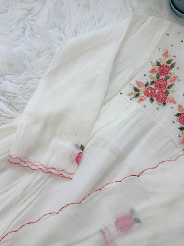 ✨ Mul Chanderi Floral Handwork Anarkali Set