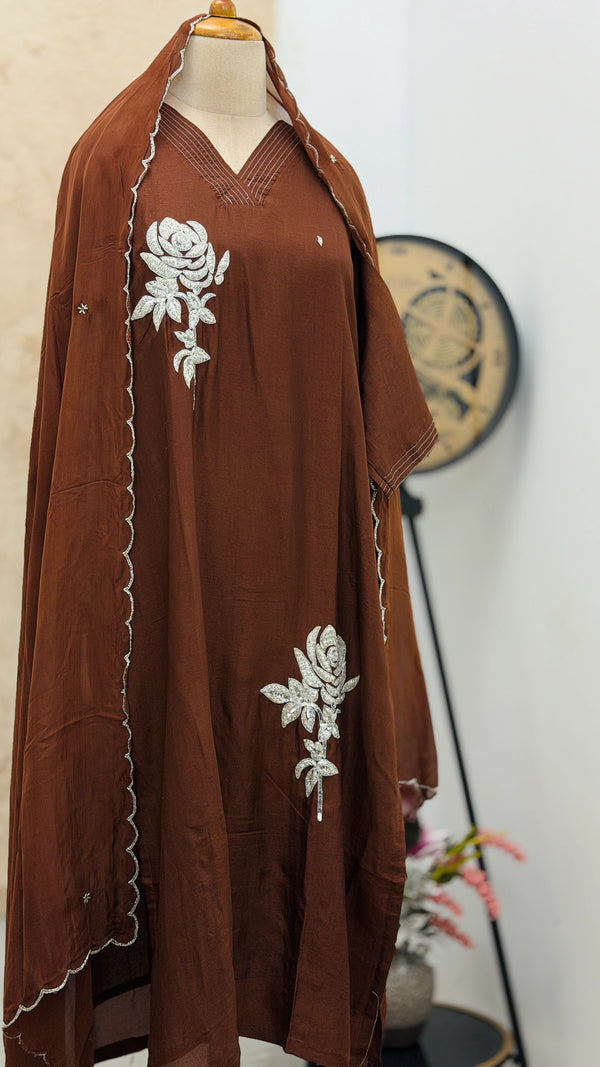 ✨ Pure Dola Silk Handwork Kurti Set ✨
