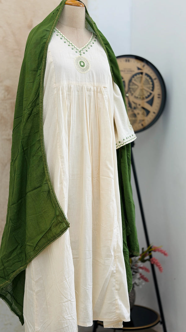 ✨ Mul Cotton Embroidered Anarkali Set ✨
