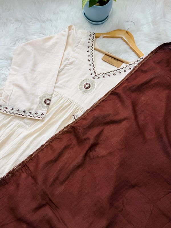 ✨ Mul Cotton Embroidered Anarkali Set ✨