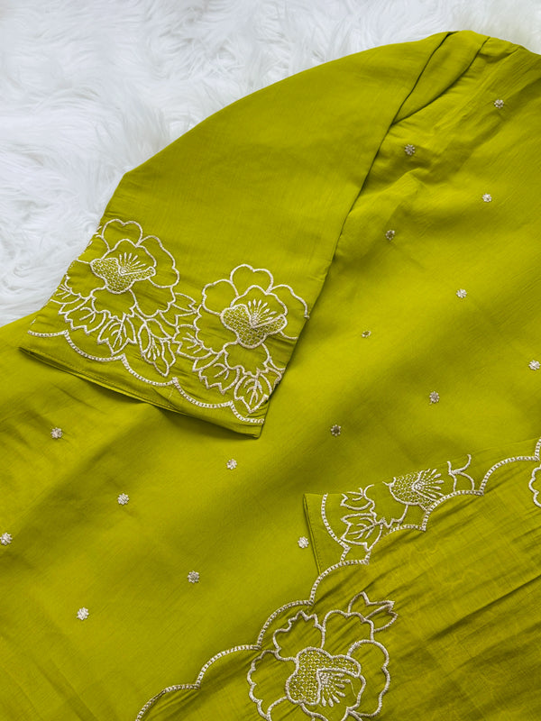 ✨ Roman Silk Embroidered Party Wear Kurti Set ✨