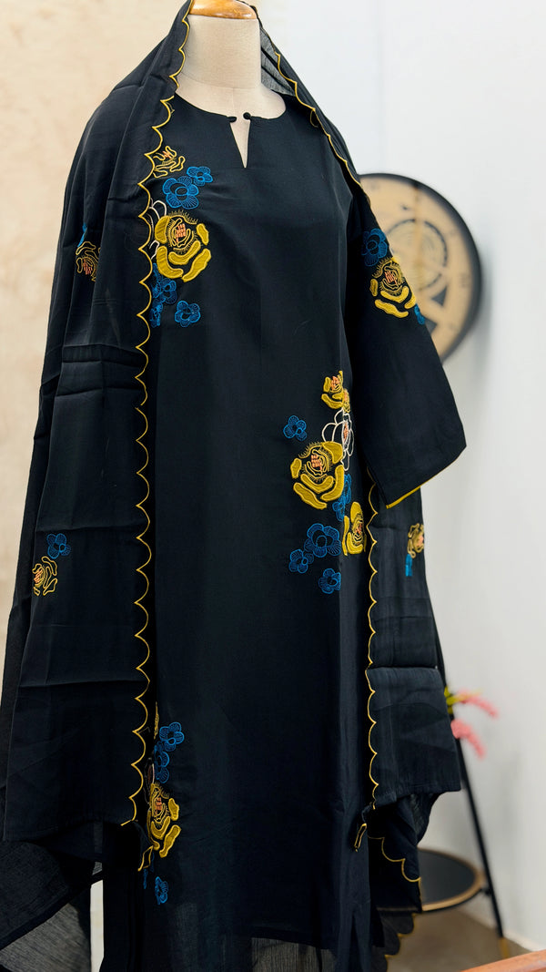 ✨ Mul Chanderi Appliqué Work Kurti Set ✨