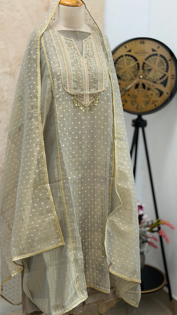 ✨ Tissue Silk Unstitched Partywear Suit ✨
