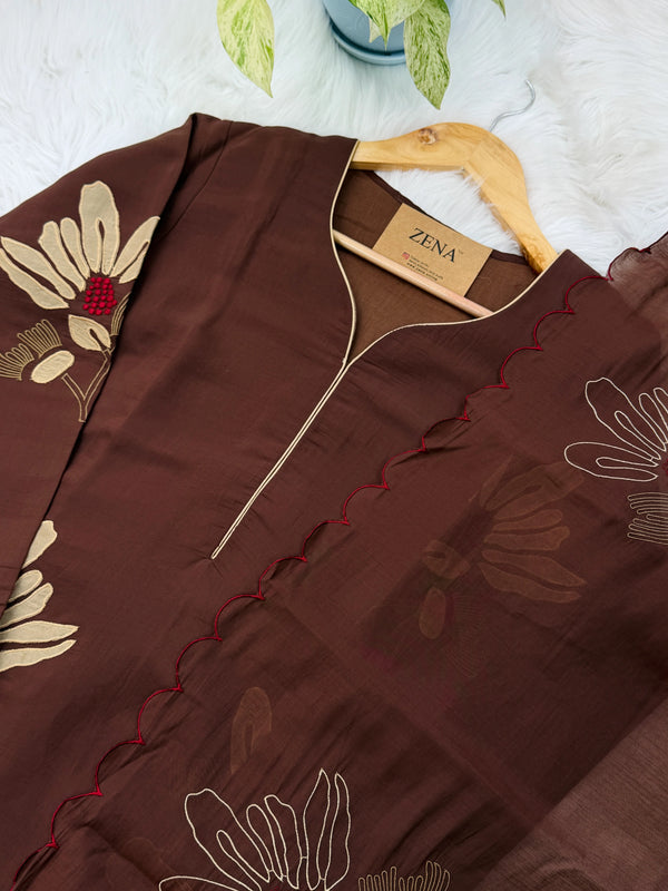 ✨ Mul Chanderi Appliqué Work Kurti Set ✨