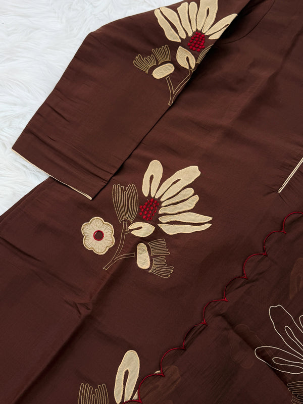 ✨ Mul Chanderi Appliqué Work Kurti Set ✨