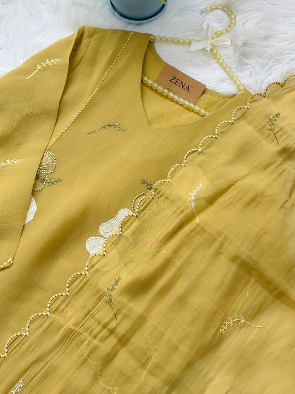 ✨ Mul Chanderi Appliqué Work Kurti Set ✨