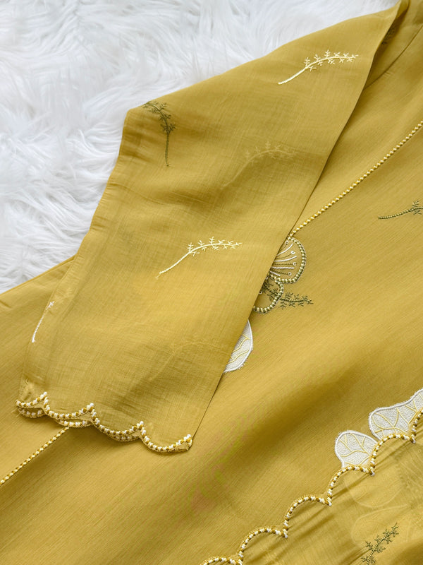 ✨ Mul Chanderi Appliqué Work Kurti Set ✨