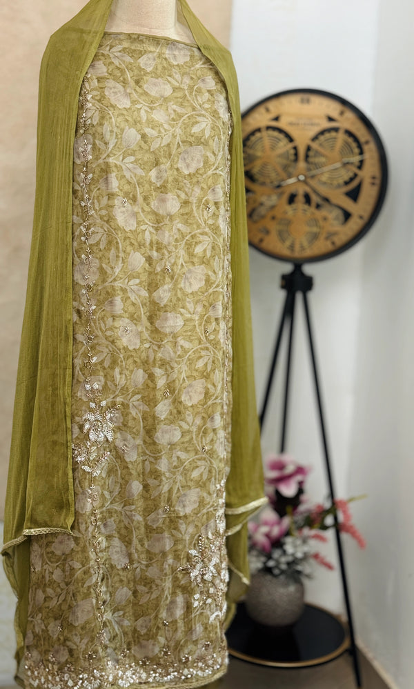 ✨ Pure Crepe Handwork Unstitched Suit ✨