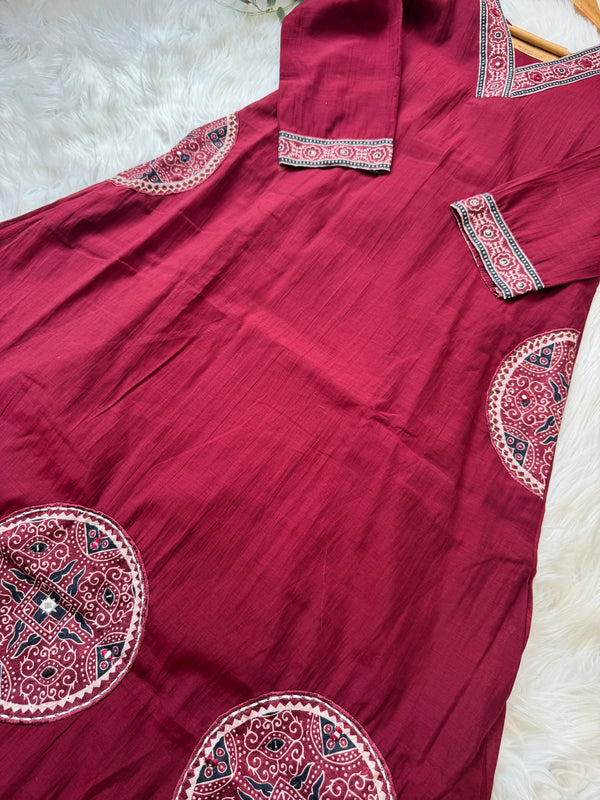 ✨ Glass Chanderi A-Line Kurti Set ✨