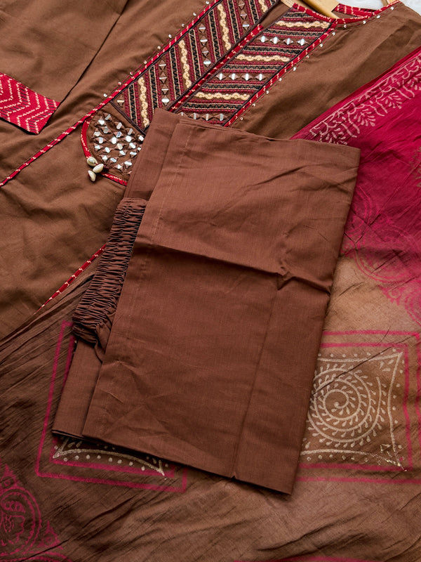 ✨ Pure Cotton Mirror Work Slitted Kurti Set ✨