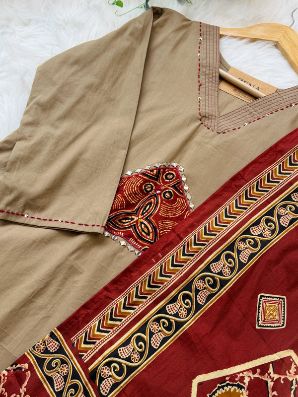 ✨ Pure Cotton Mirror Work Kurti Set ✨