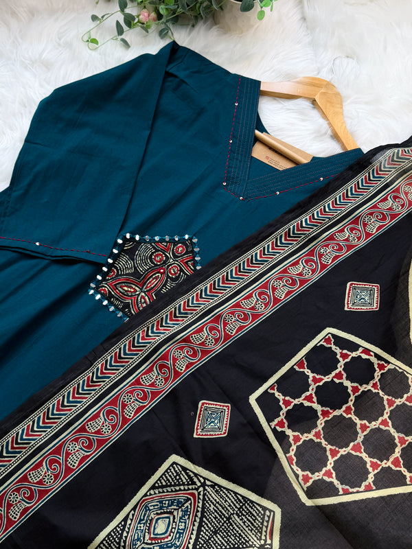 ✨ Pure Cotton Mirror Work Kurti Set ✨