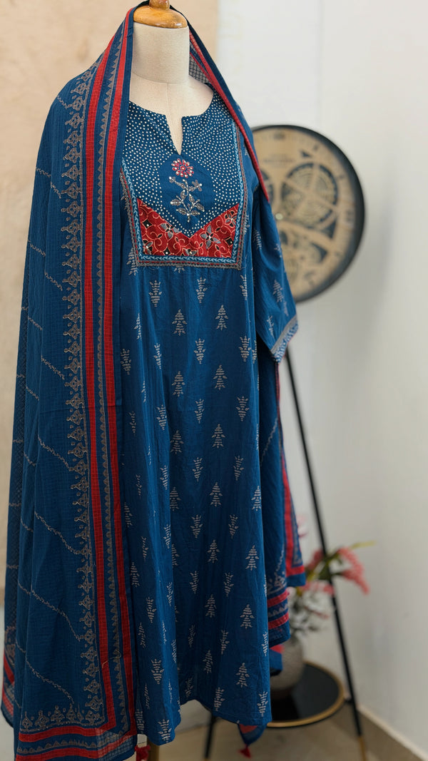 ✨ Pure Cotton Kurti Set Paired with Kota Doria Dupatta ✨